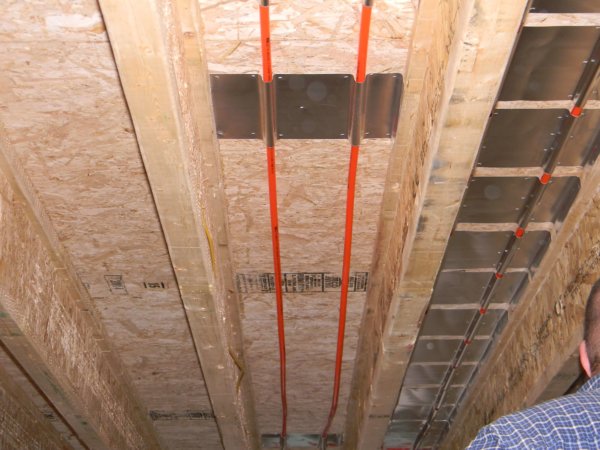 electric radiant floor heating insulation